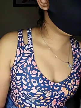 Olivia3 online show from 02.01.25