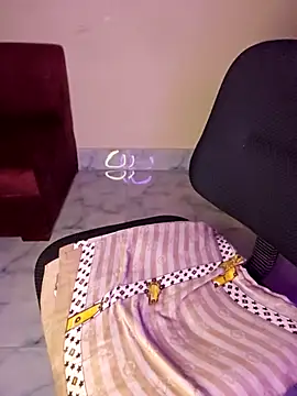 Snapshot of Olivia3 chatting on 10.16.25 Olivia3 online show from 10.16.25