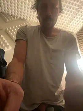 zenzero87 online show from 11.05.25