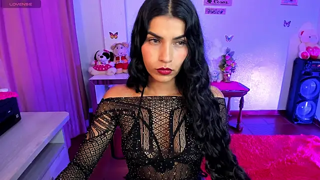 Snapshot of BrunetteOfYourDreams chatting on 02.15.25 BrunetteOfYourDreams online show from 02.15.25