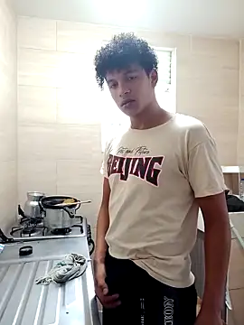 Snapshot of Black_Diamon_ chatting on 02.16.25 Black Diamon online show from 02.16.25