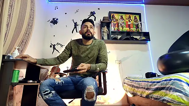 Snapshot of BEN_BLAZE chatting on 01.06.25 BEN BLAZE online show from 01.06.25