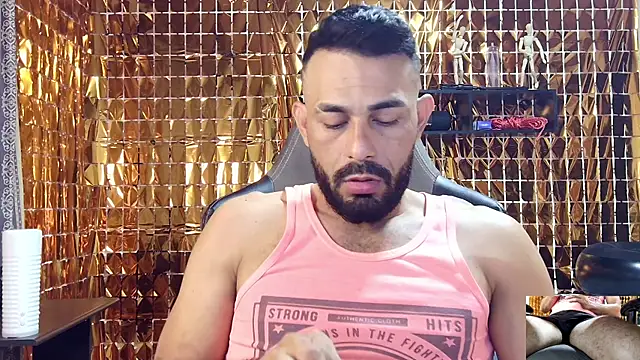 Snapshot of BEN_BLAZE chatting on 01.19.25 BEN BLAZE online show from 01.19.25