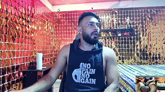 Snapshot of BEN_BLAZE chatting on 01.22.25 BEN BLAZE online show from 01.22.25