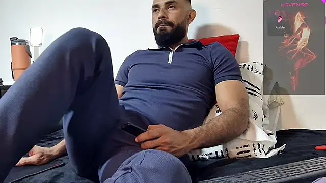 Snapshot of BEN_BLAZE chatting on 02.16.25 BEN BLAZE online show from 02.16.25