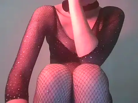 Snapshot of Aleniia10 chatting on 12.12.24 Aleniia10 online show from 12.12.24