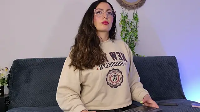 Kendal Mosk online show from 04.22.26