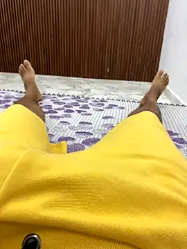 Snapshot of Lahcene chatting on 11.02.25 Lahcene online show from 11.02.25