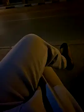 Lahcene online show from 11.28.25