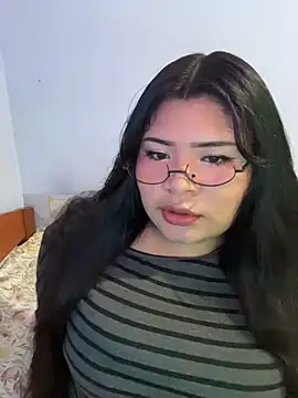 Snapshot of CANELA_9911 chatting on 06.22.26 CANELA 9911 online show from 06.22.26