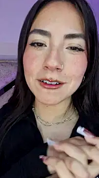 Snapshot of Melody_04 chatting on 03.20.25 Melody 04 online show from 03.20.25