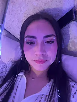 Melody 04 online show from 11.22.25