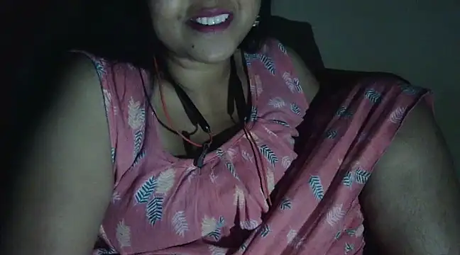 Snapshot of Suhana-sapna chatting on 03.04.25 Suhana-sapna online show from 03.04.25