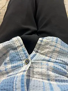 Snapshot of mahiking chatting on 01.21.25 mahiking online show from 01.21.25