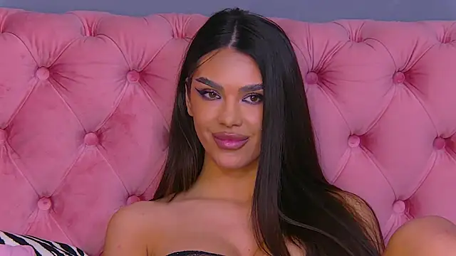 Nicole Diva online show from 02.05.25