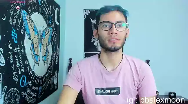 Snapshot of alexdesire chatting on 01.13.25 alexdesire online show from 01.13.25