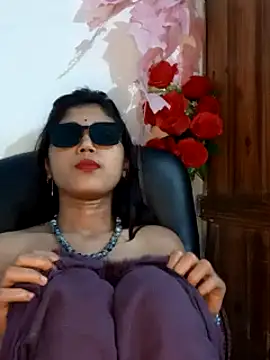Angel Riye online show from 03.05.25