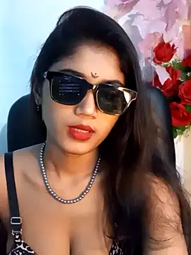 Angel Riye online show from 03.08.25