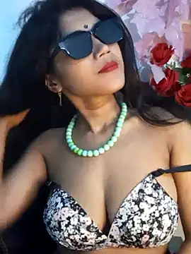 Angel Riye online show from 03.10.25