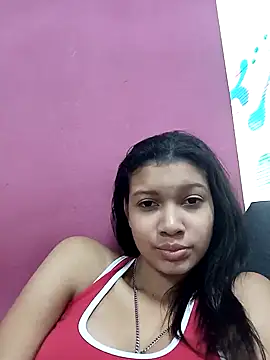 Snapshot of SelenaFox6 chatting on 01.24.25 SelenaFox6 online show from 01.24.25