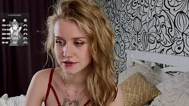 Snapshot of WiloneEsse chatting on 01.20.25 WiloneEsse online show from 01.20.25