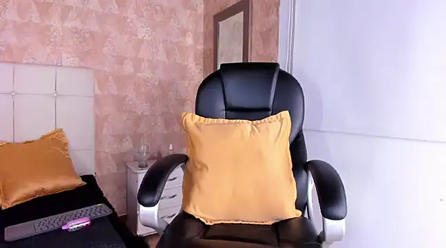 Rosse Emily online show from 03.21.25