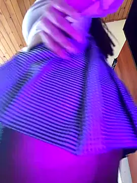 Snapshot of Gabriela-Parker_ chatting on 11.04.25 Gabriela-Parker online show from 11.04.25