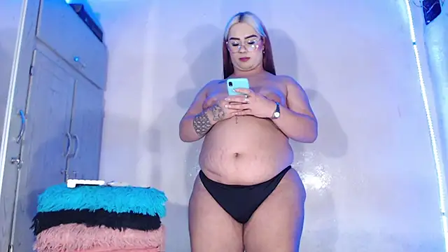 Snapshot of Dulce_smith_1 chatting on 01.16.25 Dulce smith 1 online show from 01.16.25