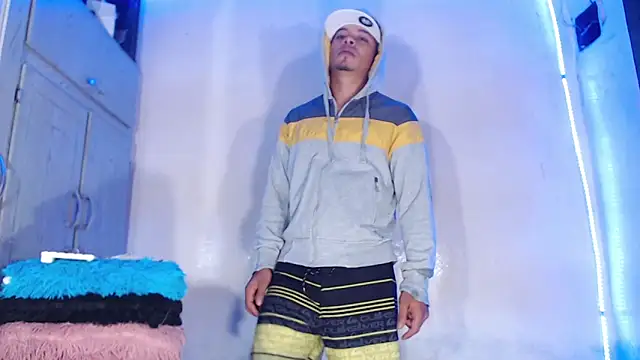 Snapshot of Dulce_smith_1 chatting on 02.24.25 Dulce smith 1 online show from 02.24.25