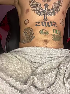 Snapshot of Junihn0 chatting on 01.22.25 Junihn0 online show from 01.22.25