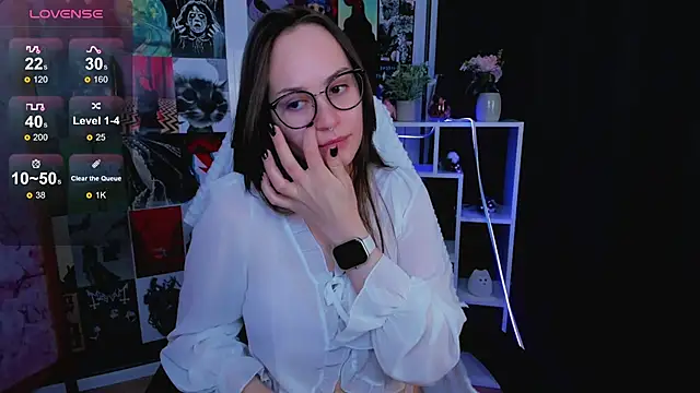 Lilly Soulmate online show from 01.13.25