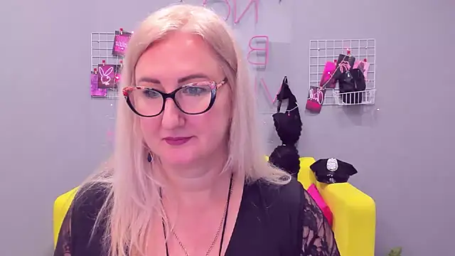 ChristyBrooks online show from 12.30.24