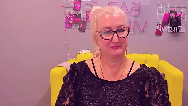 ChristyBrooks online show from 01.15.25