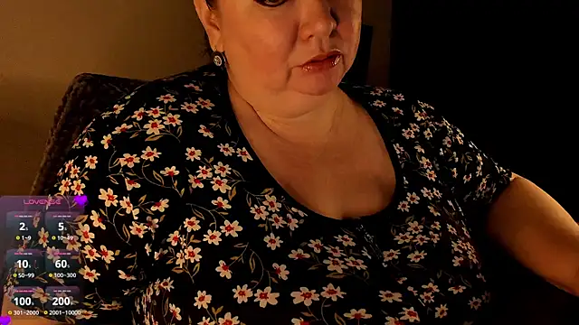 SexxyDreams1 online show from 02.11.25