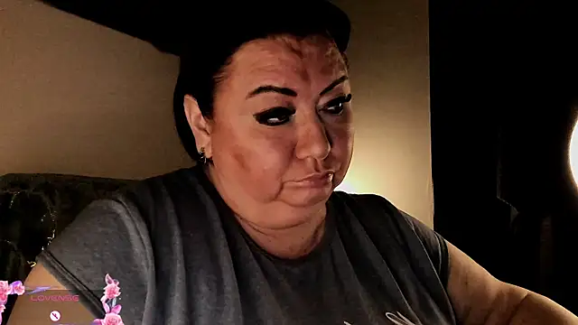 SexxyDreams1 online show from 09.19.25