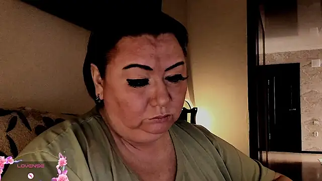 SexxyDreams1 online show from 10.08.25