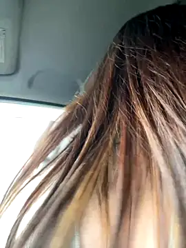 Snapshot of VikiDemi chatting on 10.15.25 VikiDemi online show from 10.15.25