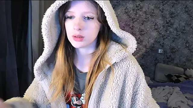 Snapshot of Inma_Lewdness chatting on 09.29.25 Inma Lewdness online show from 09.29.25