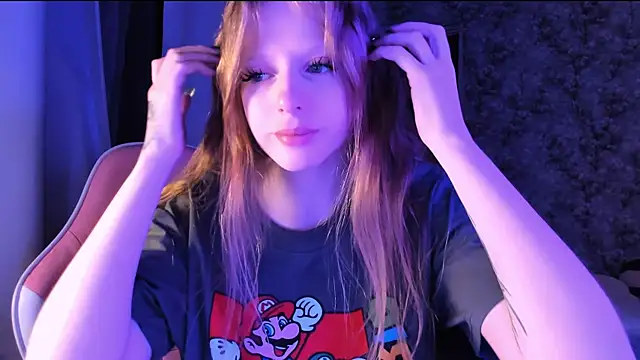 Snapshot of Inma_Lewdness chatting on 10.23.25 Inma Lewdness online show from 10.23.25