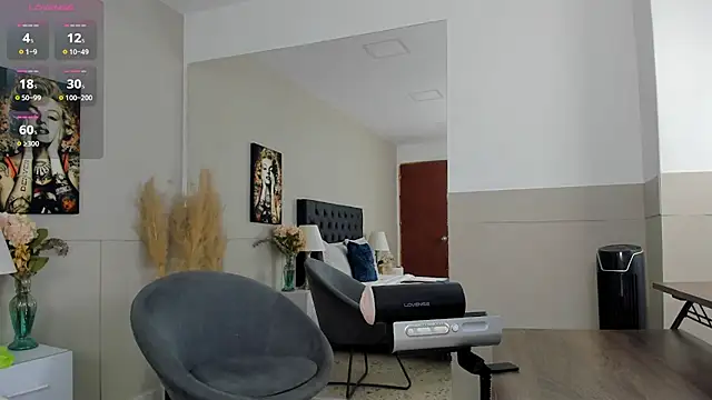 Robin Rief online show from 01.15.25