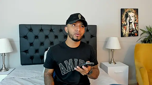 Robin Rief online show from 10.08.25