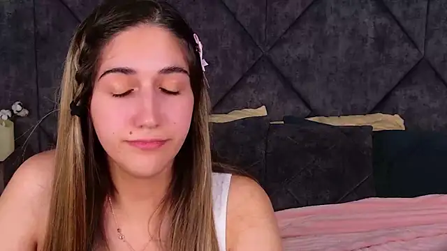 Teresa Stane online show from 11.17.25