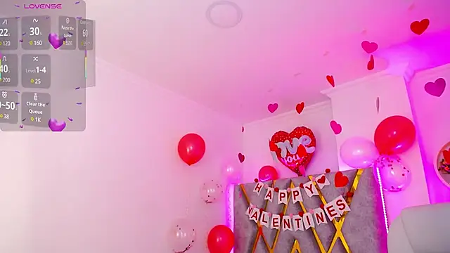 Aurora Brownn online show from 02.13.25