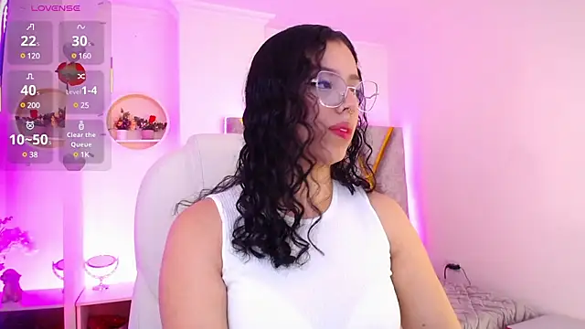 Aurora Brownn online show from 03.22.25