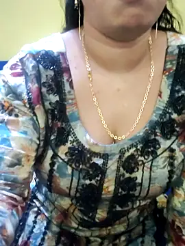 Haniya-143 online show from 09.08.25