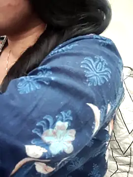 Haniya-143 online show from 02.26.26