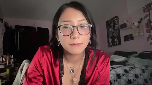 Snapshot of tokyobaby chatting on 12.22.24 tokyobaby online show from 12.22.24