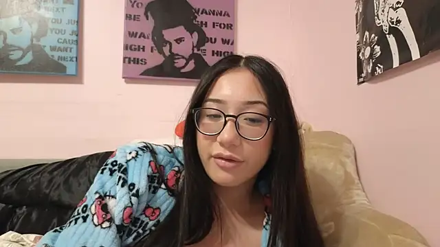 Snapshot of tokyobaby chatting on 01.13.25 tokyobaby online show from 01.13.25