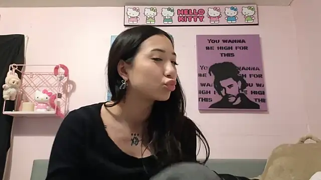 Snapshot of tokyobaby chatting on 02.22.25 tokyobaby online show from 02.22.25