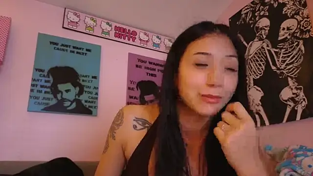 Snapshot of tokyobaby chatting on 11.08.25 tokyobaby online show from 11.08.25